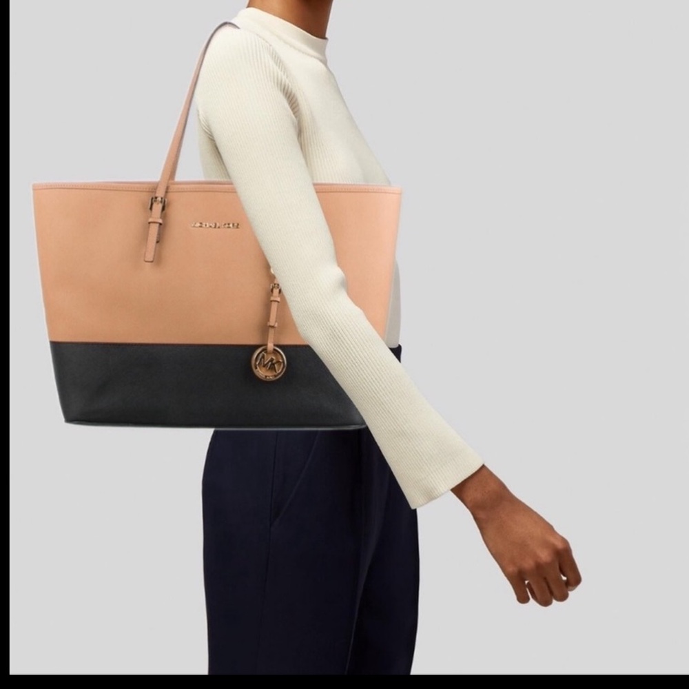 Michael Kors Jet Set Tan and Black Block Tote Bag - Picture 2 of 13